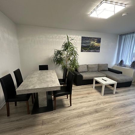 Olis Appartement In นอยส์ ภายนอก รูปภาพ